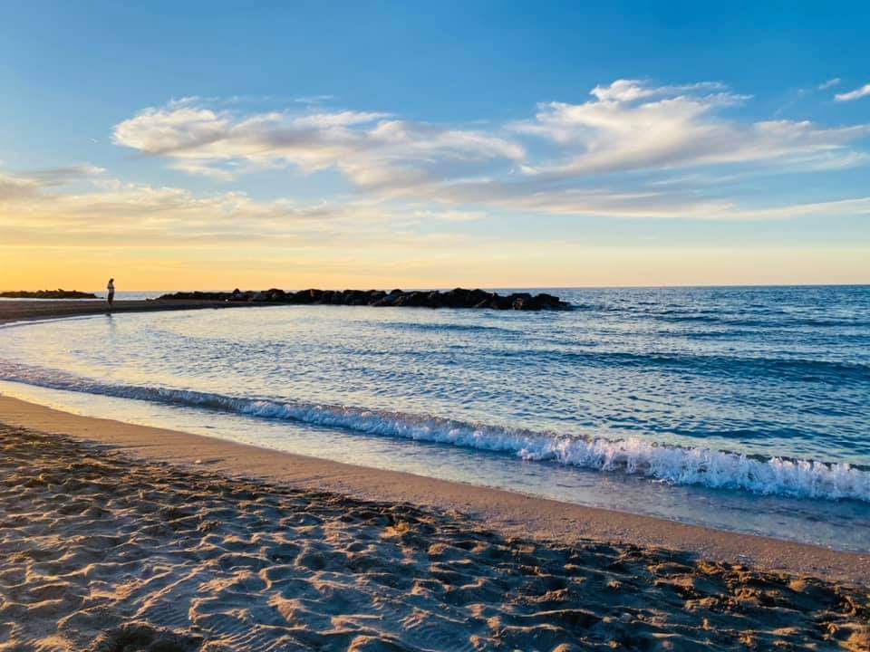 Spiaggia I Gabbiani Zona 18 photo